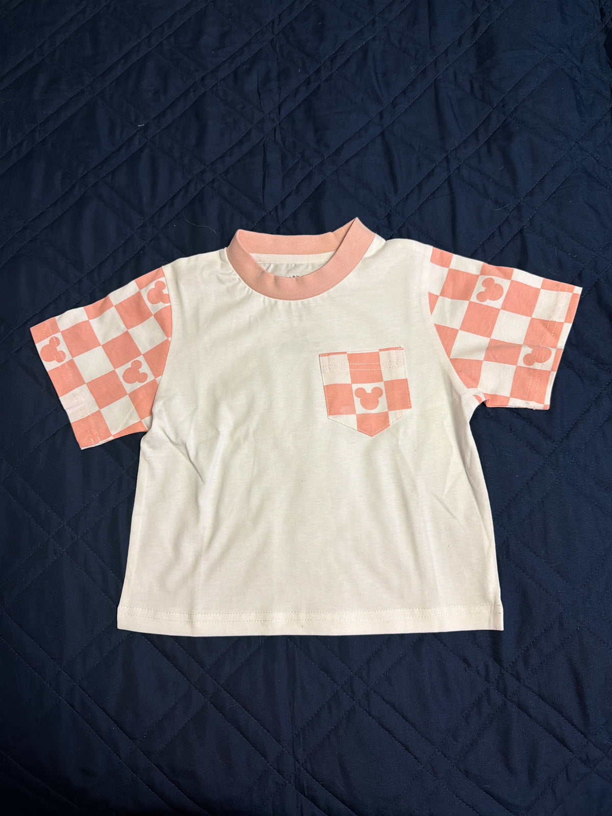 Pink checkered pocket shirt