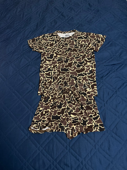 Camo short set