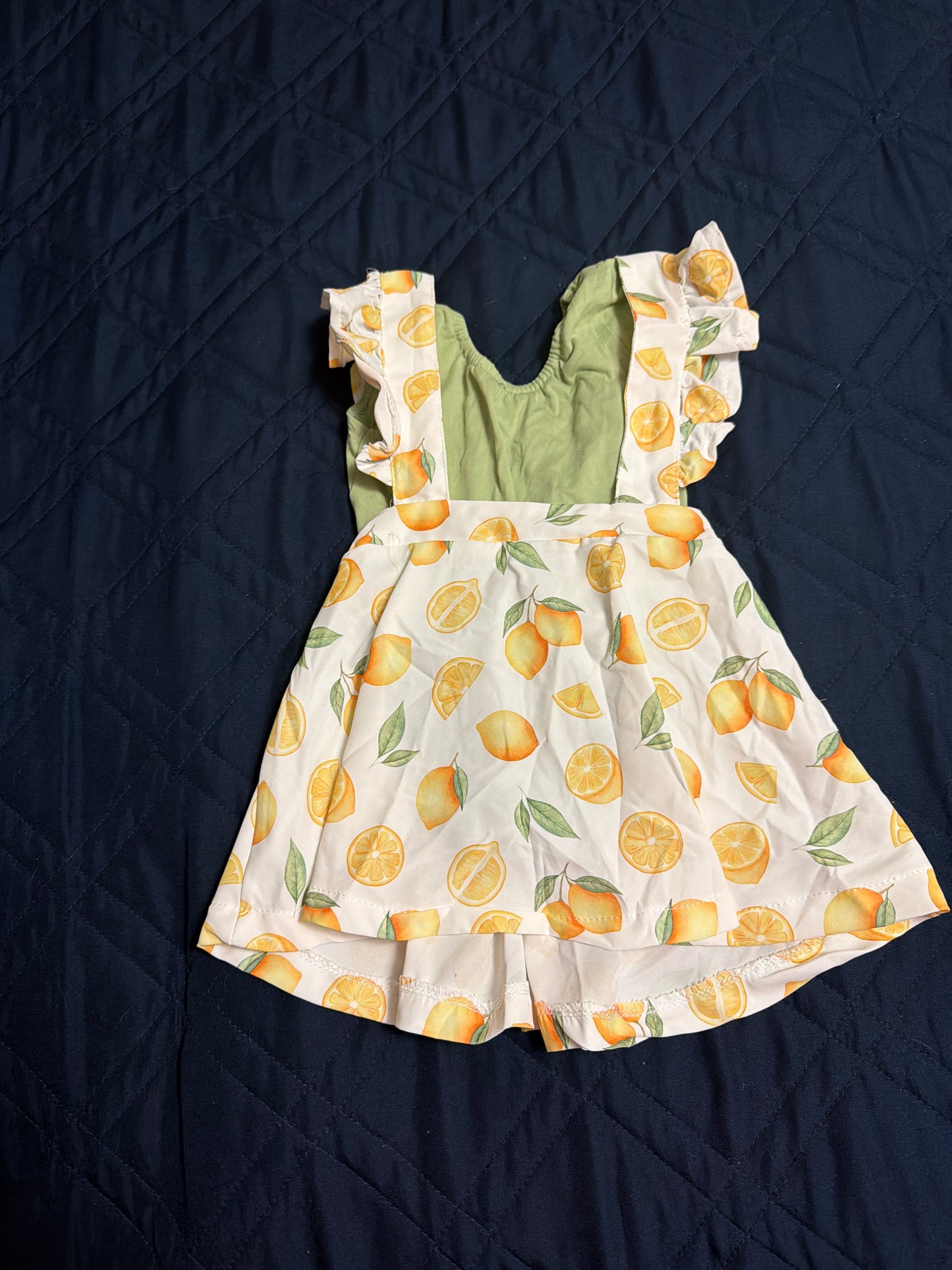 Lemon fresh set yellow and white
