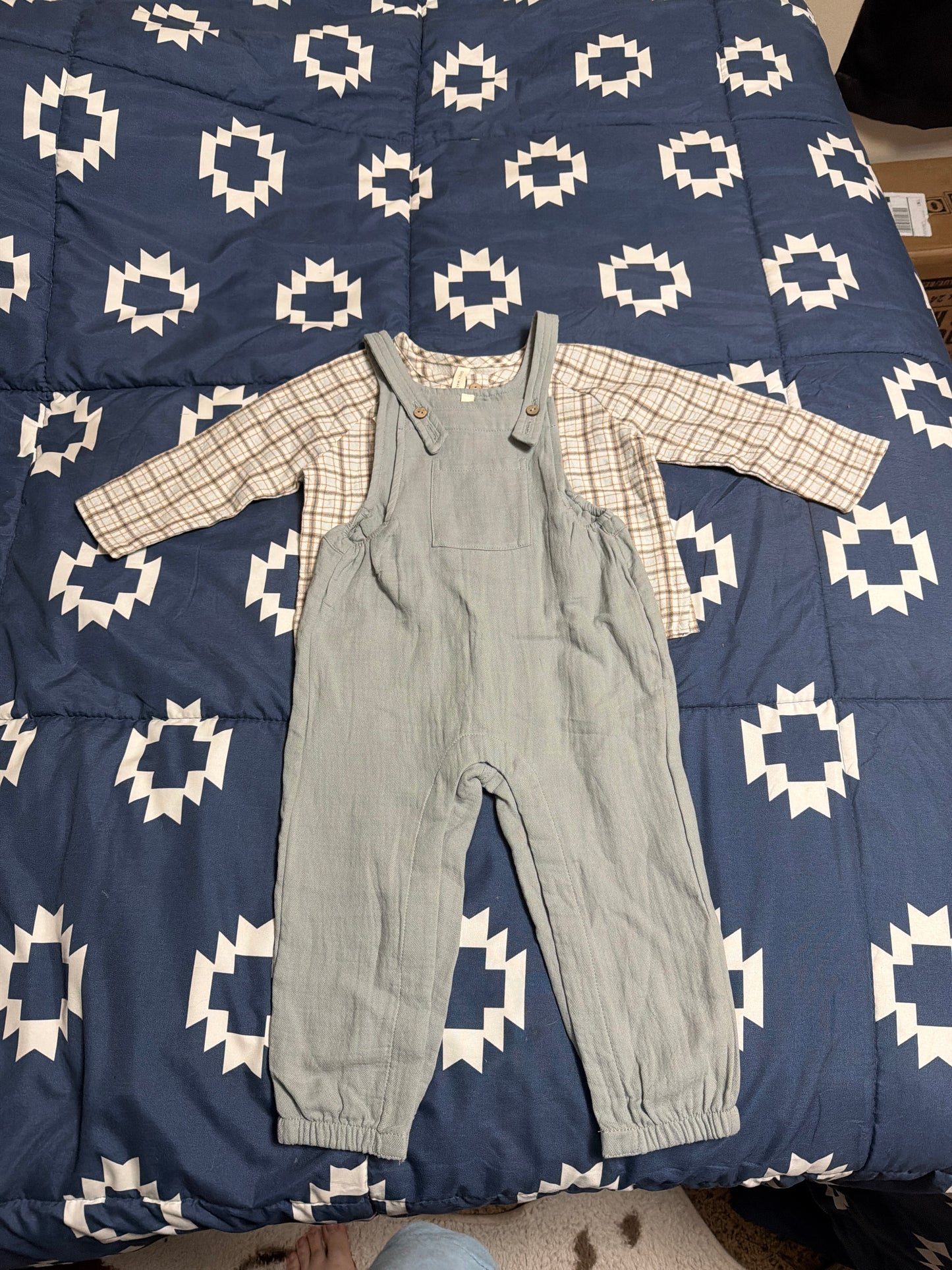 Quincy Mae set